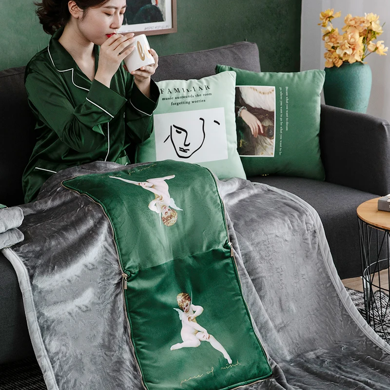 

Green Luxury Pillow Quilt Velvet Cushion Blanket Dual-use Office Home Car Pillows Warm Air Conditioning Quilts Nap Blankets