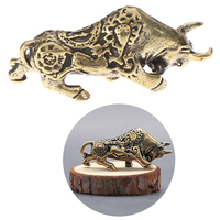 Mini Portable Retro Brass Wall Street Bull Statue Keychain Ornament Sculpture Home Office Desk Decorative Ornament Hand Toy Gift