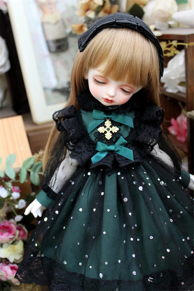 BJD Doll clothes suitable for 1/3 1/4 1/6 Blythes Size Dark Green Vintage Dark Black Dress Doll Fittings (Skirt + Tiara)