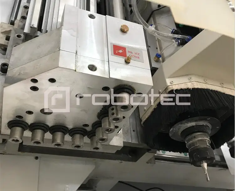 Full Automatic ATC CNC Router With Loading&unloading Machine CNC furniture production line for sale 1530 cnc engraving machine