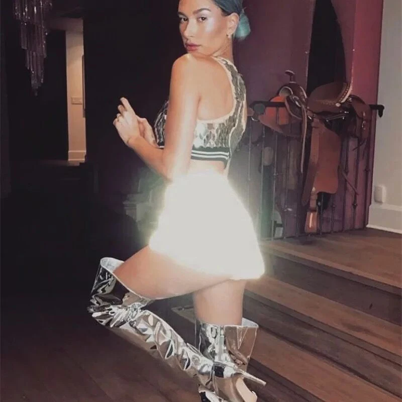 Solid Color Low waist Elastic Waist Sexy Shorts Women Hip Hop Shiny Short Pants Night Light Reflective Shorts Casual Shorts