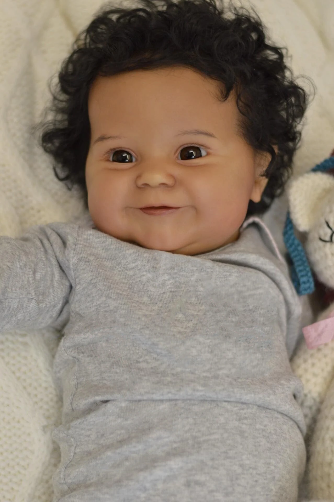 Npk 50cm corpo macio flexível reborn bebê menina maddie pele preta afro-americano bebê cabelo enraizado à mão