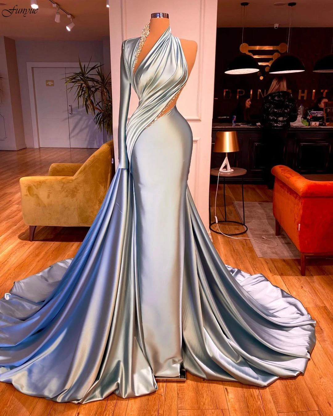 Abendkleider 2024 Sky Blue Mermaid Evening Dresses Long Sleeve Dubai Formal Dress Pleat Satin Beaded Detachable Train Prom Gowns