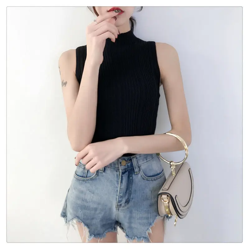 Woman TShirts Vest Women\'s Summer T-shirt Knitted Sleeveless Strap Vintage Top Crop Top Mujer Camisetas