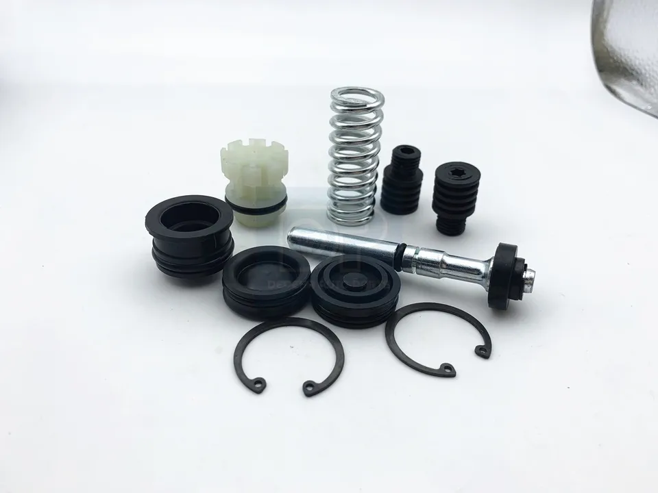 7421583806 One Set Repair Kits Suit For D C K T Trucks OEM