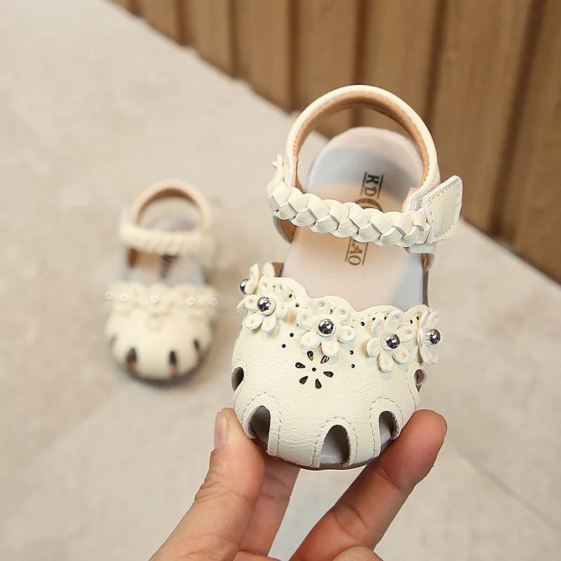 Summer Baby Sandals Girls Soft Bottom Sweet Children Shoes White Pink Little Kids Anti Kick Beach Sandals Toddler Shoes CSH1018