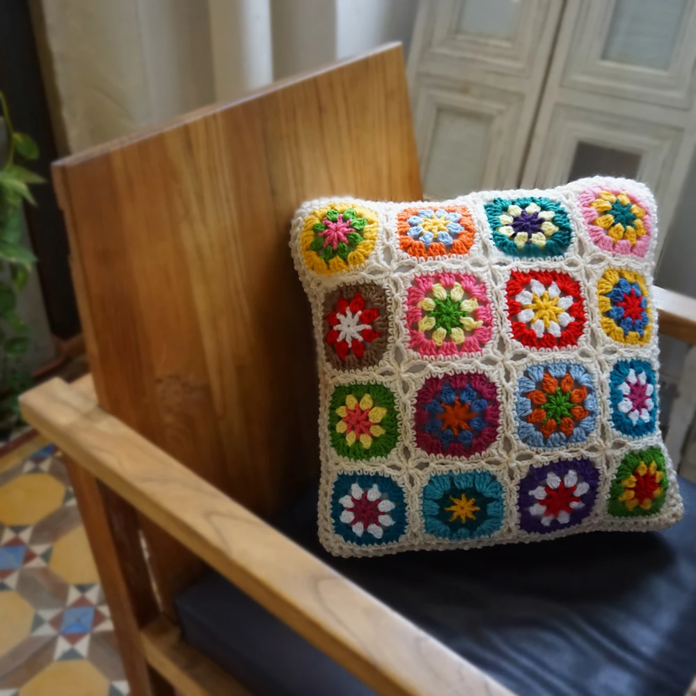 

Handmade Crochet Pillow Cover Granny White Daisy Flower Pattern Home Decorative Pillow Cover 45x45cm/40x40cm