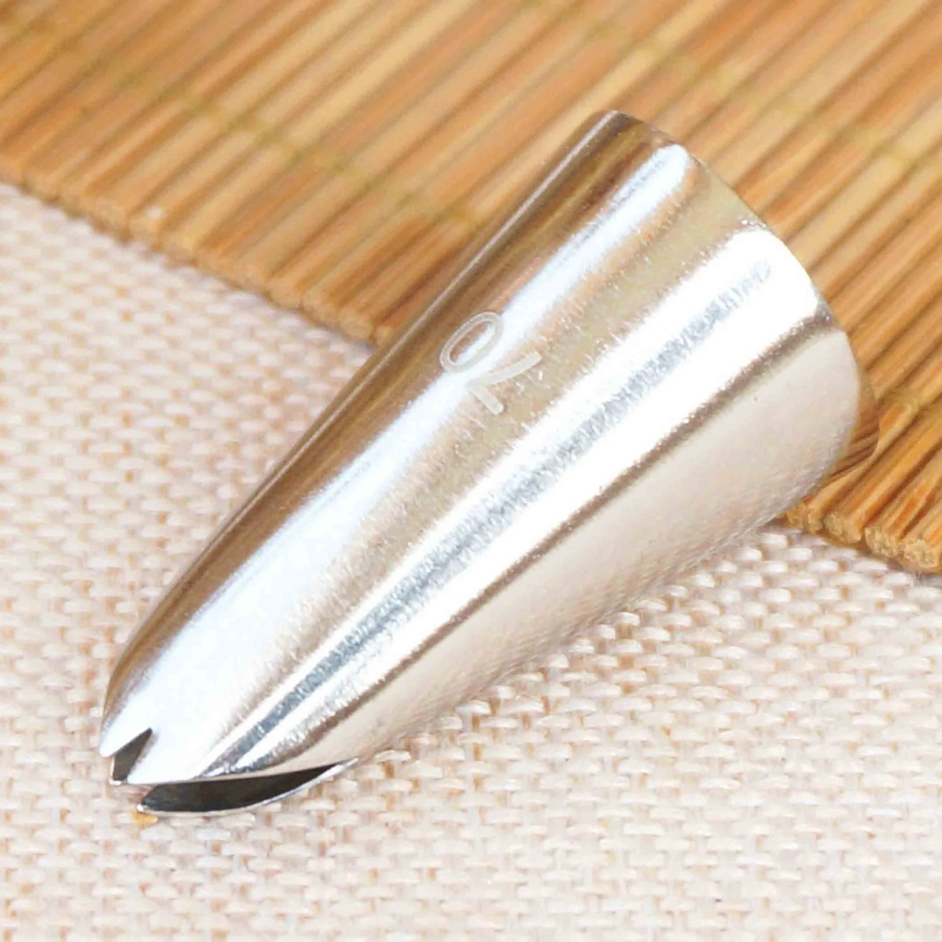 #66 Piping Nozzle Icing Tip Pastry Tip Cupcake Writing Tube Decorating Tip Baking & Pastry Tools Create Leaves Small Size