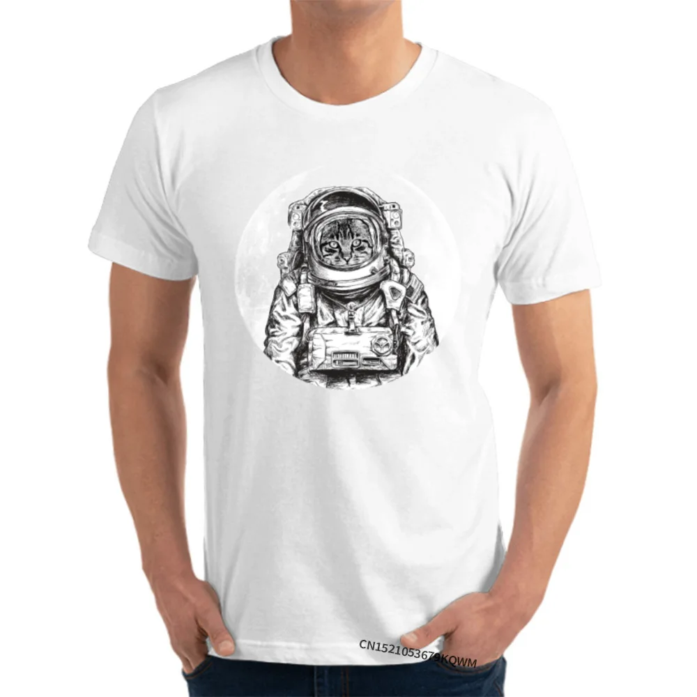 Classic Casual Simple Style T Shirt Cat Astronaut Outer Space Moon Cool Tshirts 100% Cotton Tops T Shirt for Men T-shirts Normal