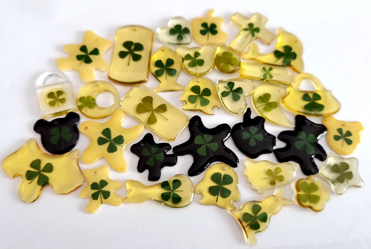 

50 pcs fashion pendant cool mixed style real four leaf clover jewelry