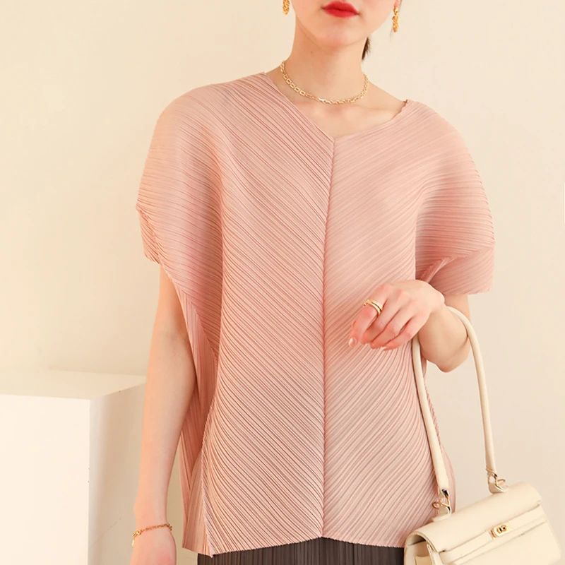 

Miyake Pleated casual V-neck Tops 2021 Summer New Fashion Loose thin T-Shirt Pure Color basic bottoming elegant Tees for woman