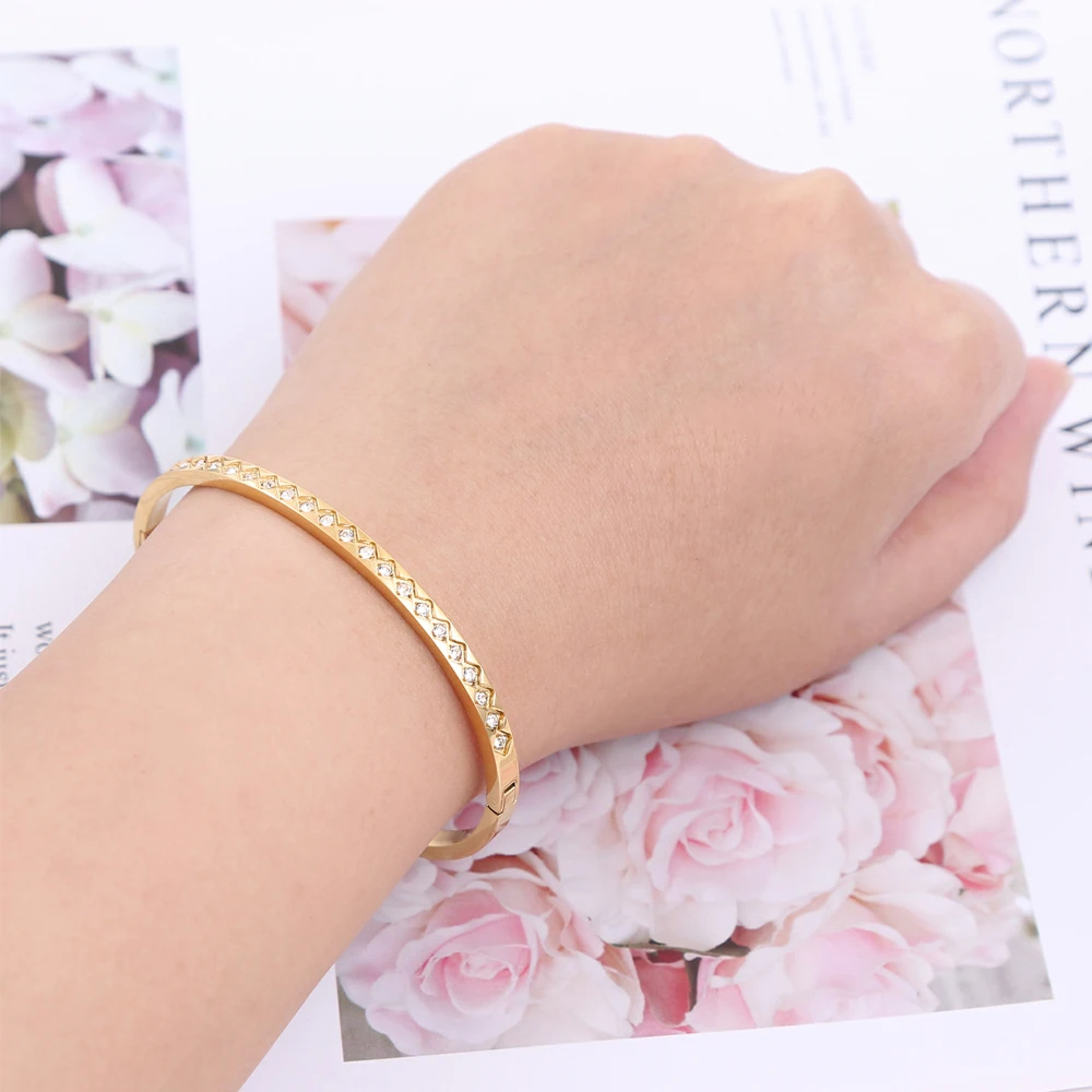 

High Quality Stainless Steel Bracelet For Women Electroplated Silver Gold Rose Color Mosaic Zircon Jewelry Exquisite Gift