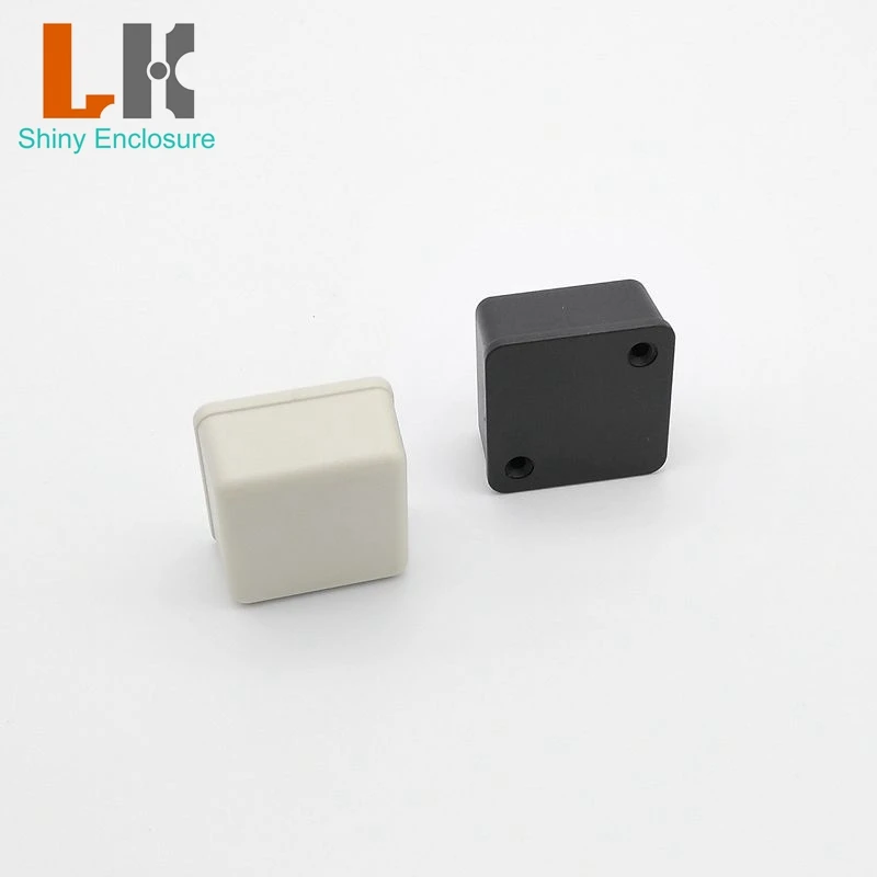 Custom Small Universal 36x36x20mm ABS Plastic Power Outlet Box Housing IP54 Protection Level Box Enclosure Junction Box