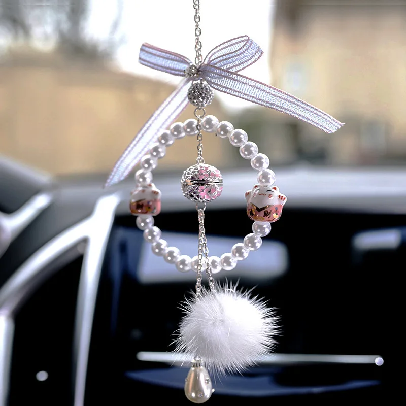 Lucky cat aromatherapy Gong Ling sachet car rearview mirror pendant car ornaments ornaments creative interior innovative pendant