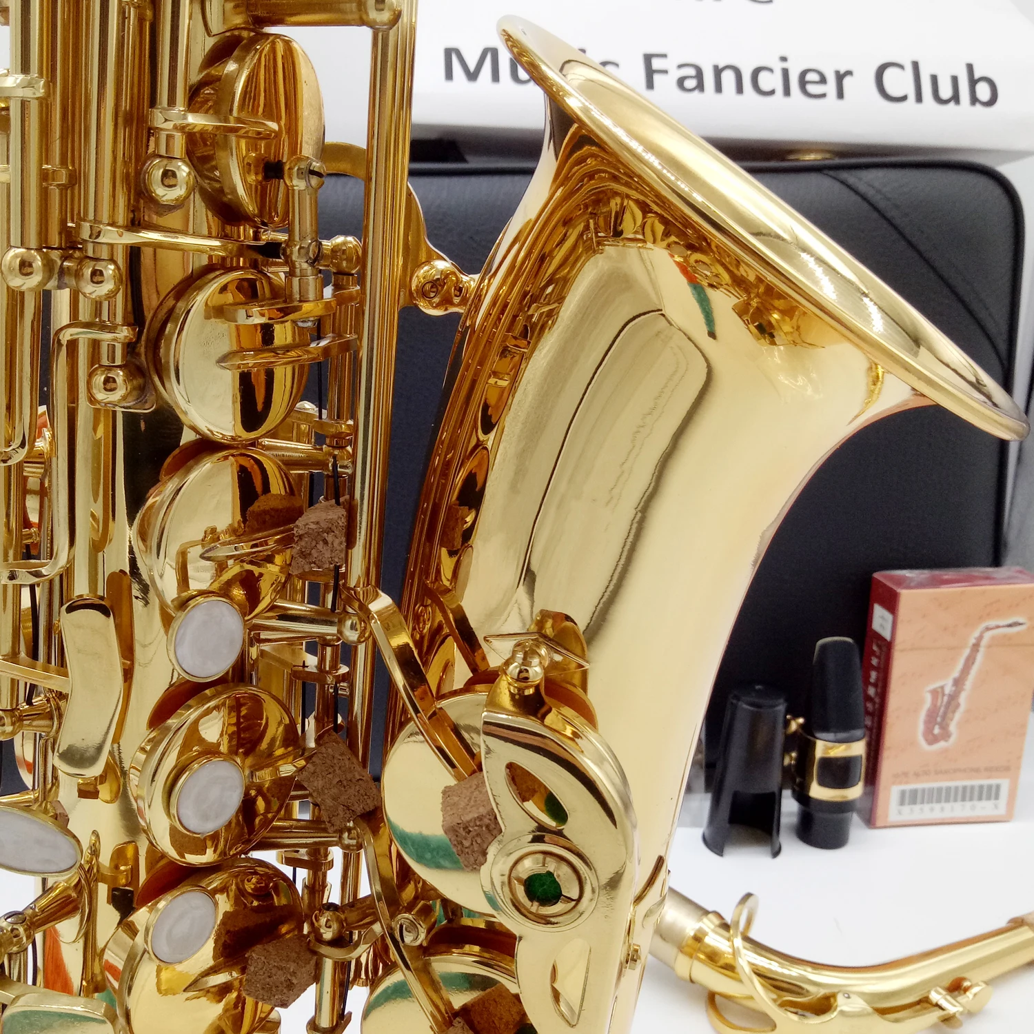 Music Fancier Club Alto Saxophone MAS-WO1 Gold Lacquer With Case Sax Alto Mouthpiece Ligature Reeds Neck Musical Instrument