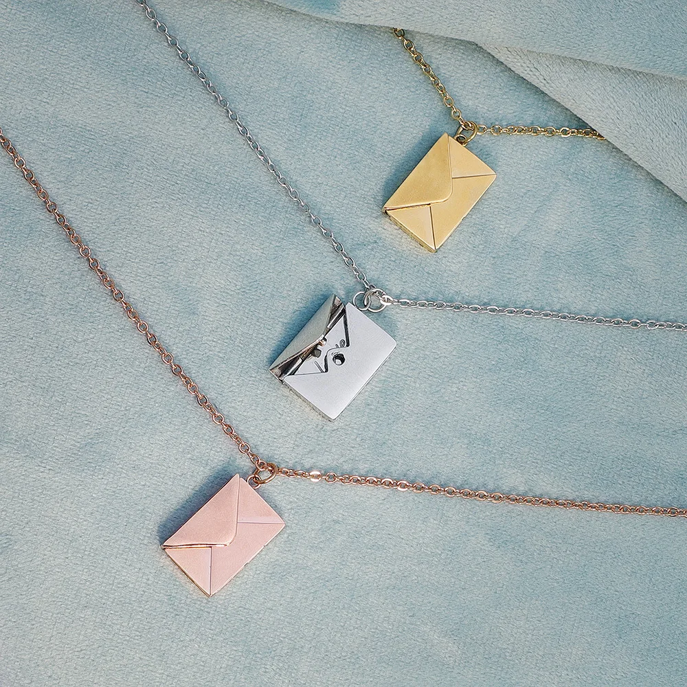 Engraved Letter Names Personality Stainless Steel Pendant Necklace Customized Envelope Valentine's Day Gifts for Women Jewelry