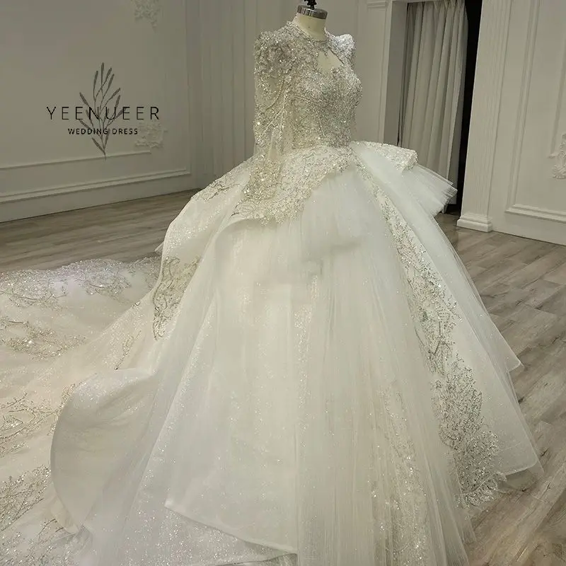 Yeenueer Tulle Lace Applique 웨딩 드레스 긴 소매 가리비 모양 바닥 길이 a 라인 웨딩 드레스