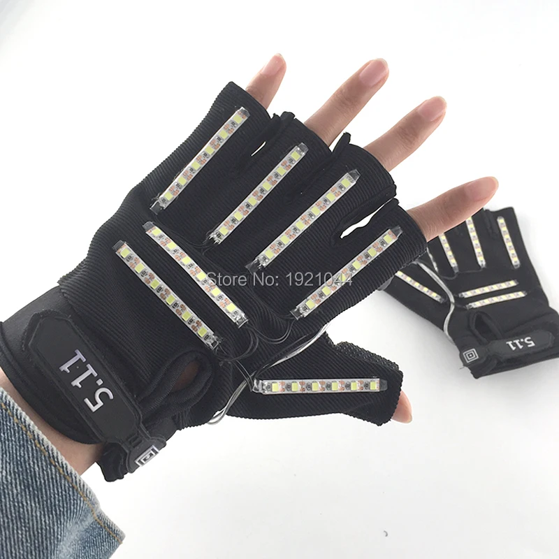 Free Shipping 6 Colors 1pair(=2pcs) Led Gloves Stage Show Props LED Light up Gloves Glow Party Supplies