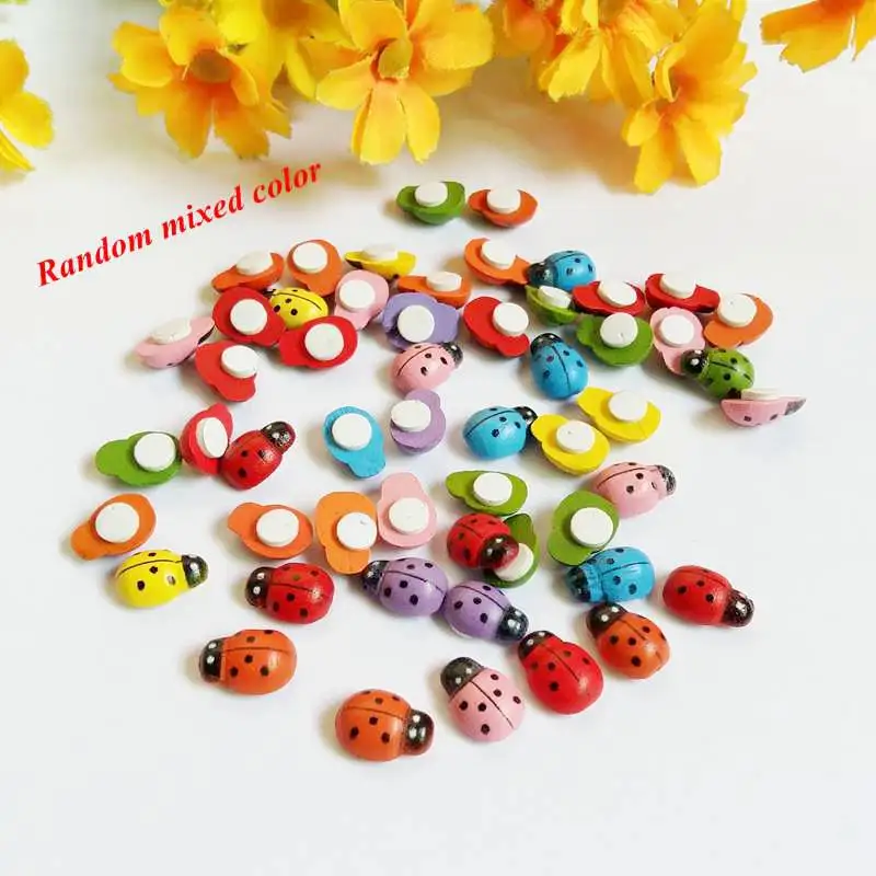 100Pcs Mixed Colorful Bees and Ladybug Buttons For Craft Kids Clothes Scrapbooking Fridge Magnet Decoration Handicraft Supplies