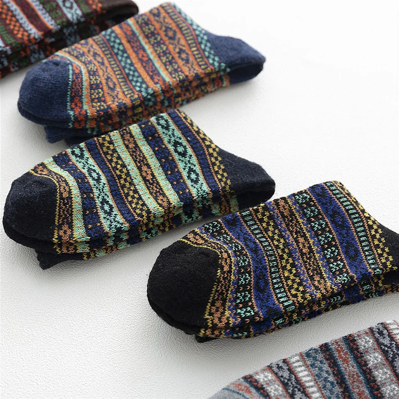 5 Paare/los männer Wolle Socken Winter Warm Dicke Gestreiften Solid Color Nahen Rohr Lange Socken Männlichen Neue Hohe Qualität