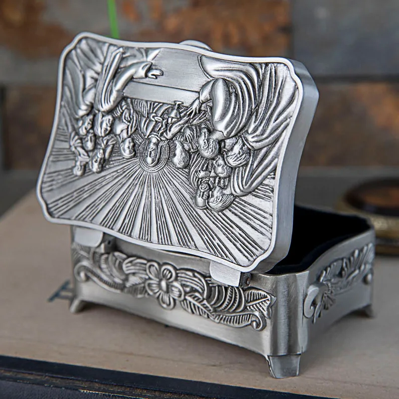 Vintage Small Size Last Supper Theme Christian Trinket Storage Box Metal Jewelry Box Treasure Chest