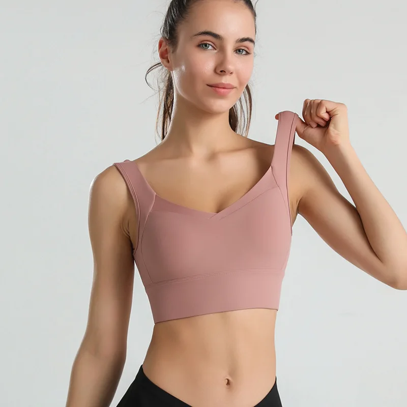 Рисунок 2 - Женский спортивный бюстгальтер
