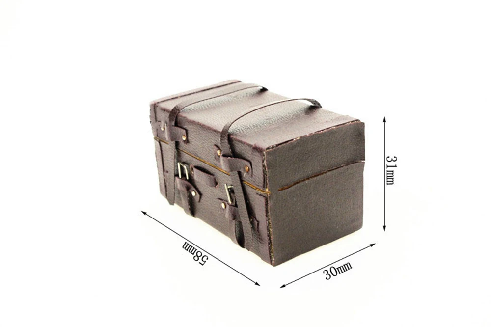 1/12 Dollhouse Miniature Accessories Wooden Mini Classic Suitcase Simulation Trunk Model for Doll House Decoration ob11