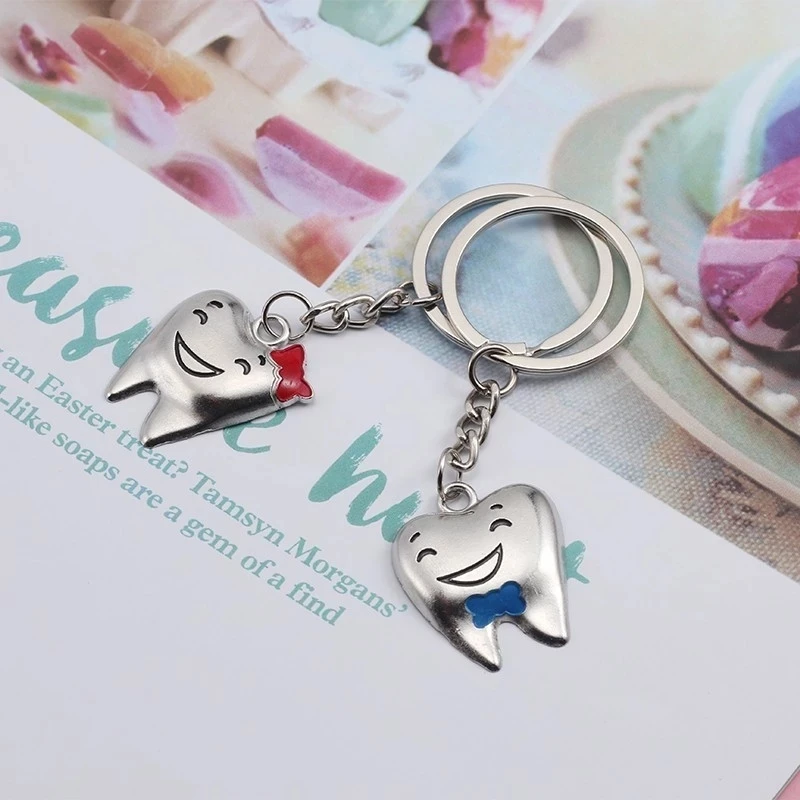 Cut Key Chains Keyring Simulation Models Dental Cartoons Hang Teeth Chain Children Gifts Lovers Fashion Jewelry Accessories