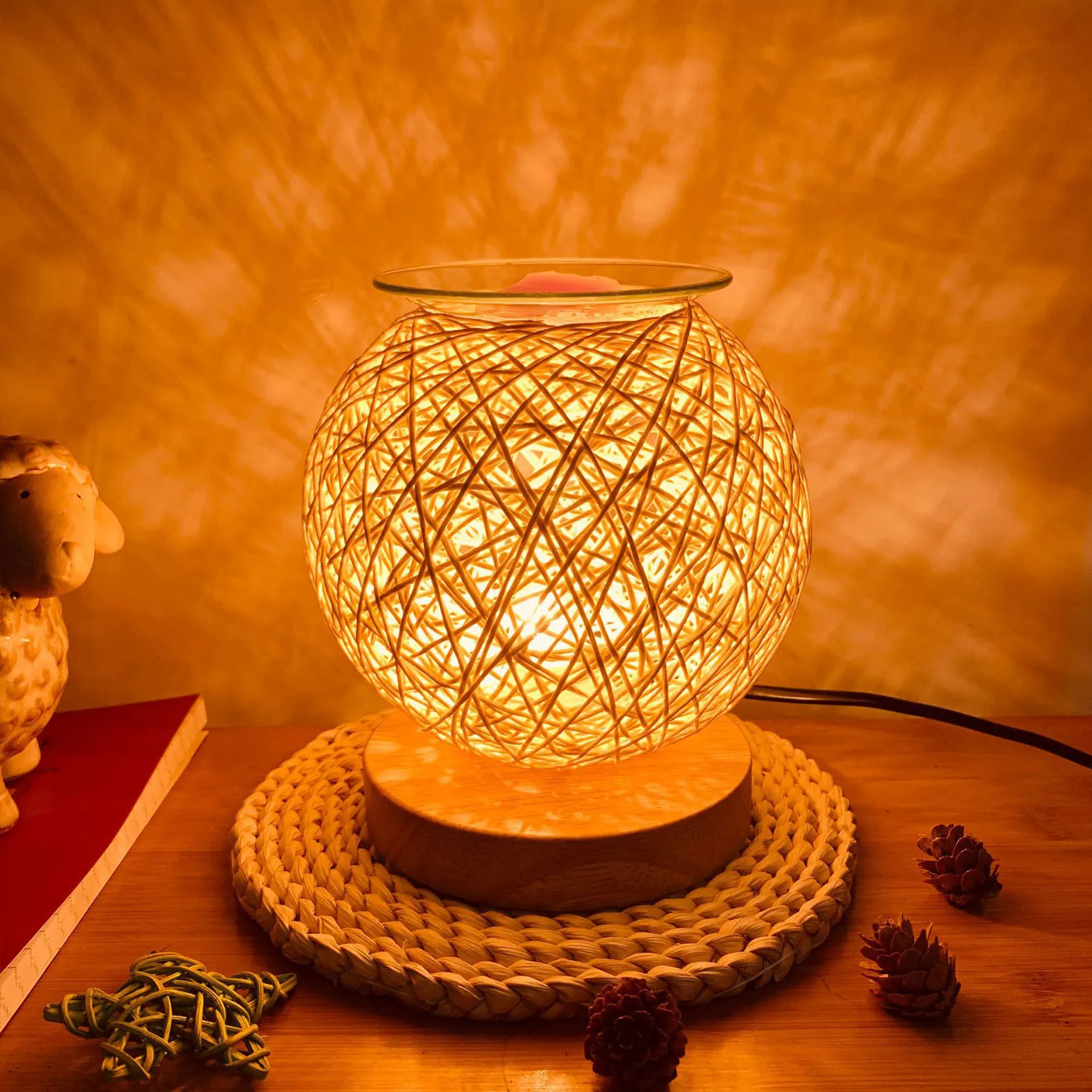 Aroma Electric Wax Melt Incense Burner 3D Aroma Lamp Essential Oil Burner Light Aromatherapy DiffuserNightlight