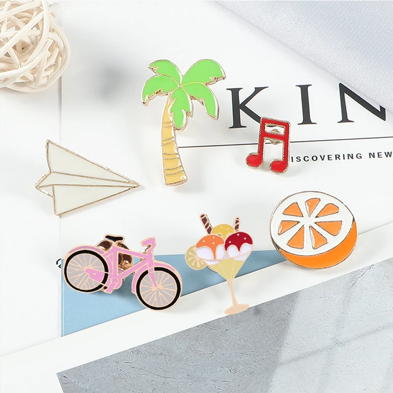 Women men's lapel Pins Cute Cartoon Brooch Retro Game Machine Plane Metal Badge Guitar Music Bike Cool Letter enamel Pin jewelry