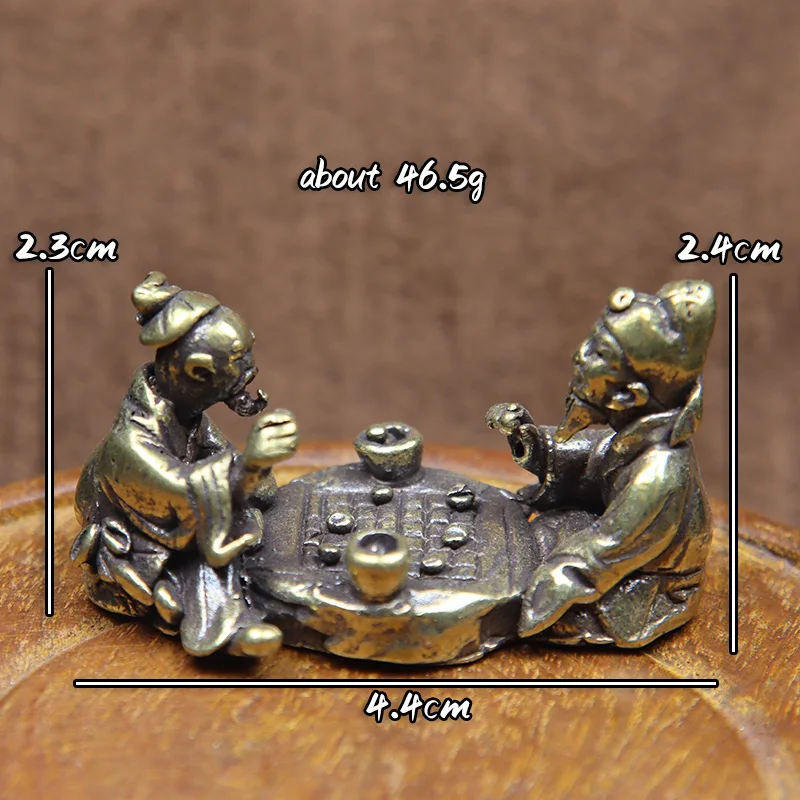 Antique Brass Old Man Playing Chess Miniatures Figurines Tea Table Ornaments Home Decorations Crafts Accessories Desktop Decors