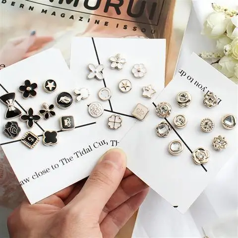 30Pcs Anti-Exposure Buckle Free Sewing Button Universal Concealed Button INS Brooch Jewelry Removable Button Invisible Buckle