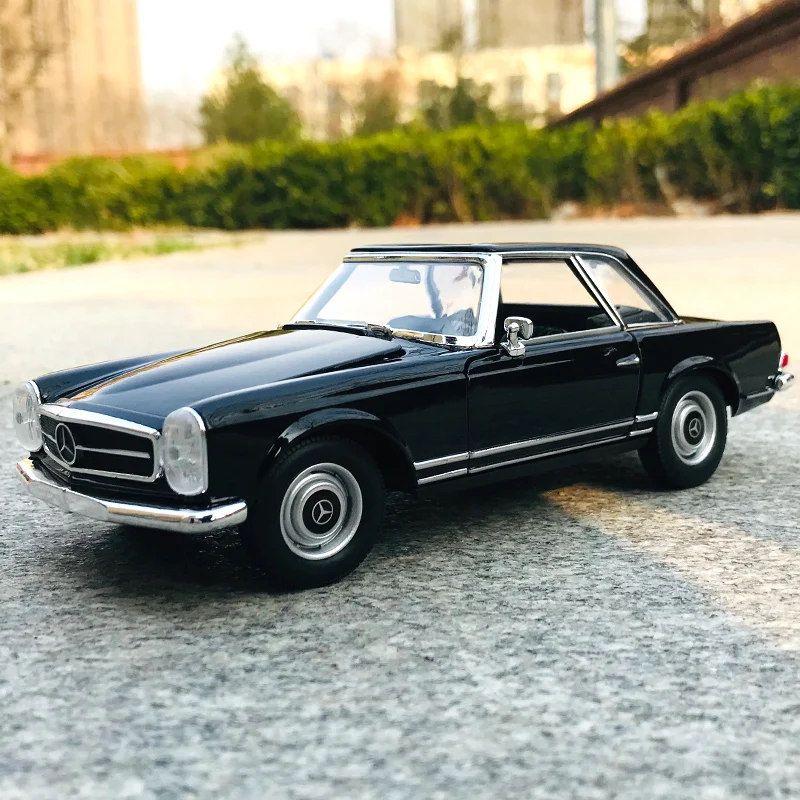 1/24 New Special Die Casting Metal 1963 German Series 230SL Convertible Model Car Furniture Display Collectiontoys For Children