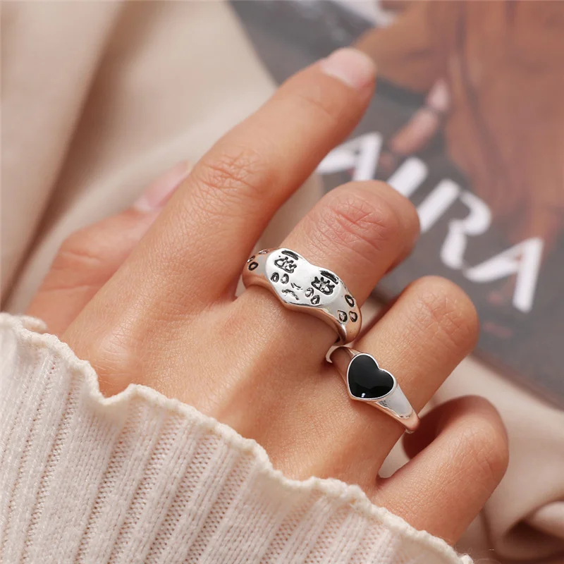 Vintage Black Heart Silver Color Cry Face Open Rings for Women Punk Hip Hop Men Resizable Ring Fashion Couple Rings Jewelry Gift