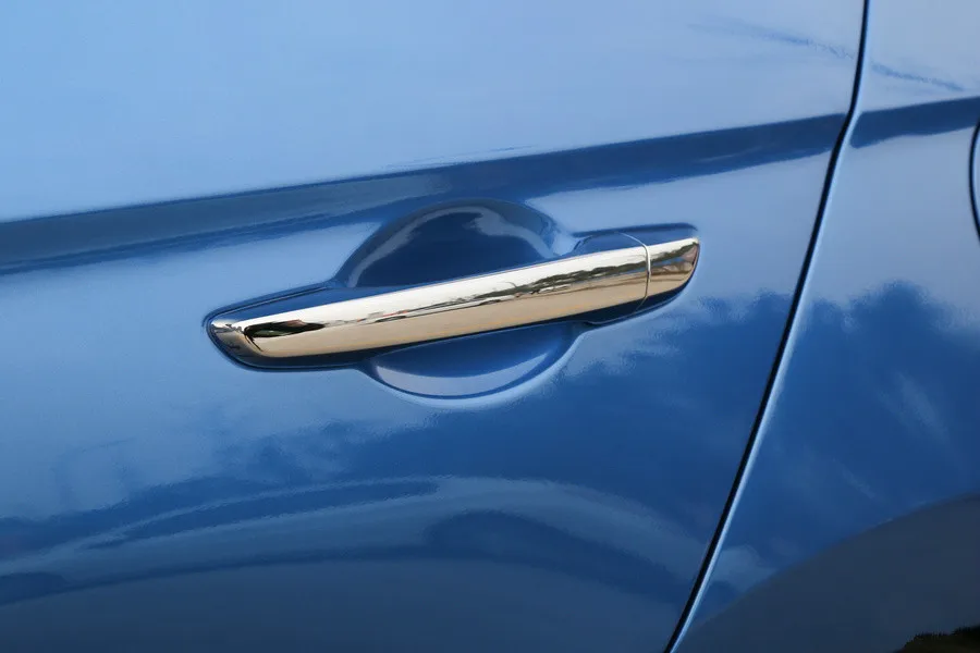 For Hyundai I30 2017 2018 2019 2020 New Chrome Carbon Fiber Car Door Handle Cover Trim Sticker Car Styling Accessories Overlay