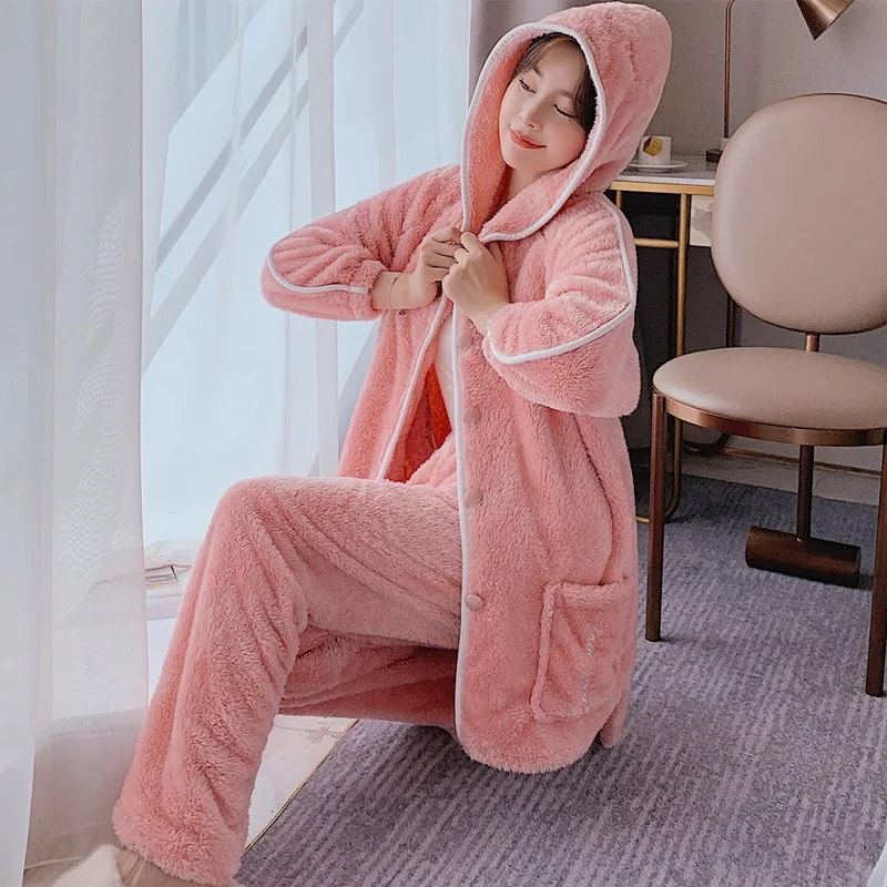 

Ladies Pajamas Set Autumn Winter Luxury Embroidery Thickening Flannel Bathrobe Hooded Home Service Brand Sleepwear