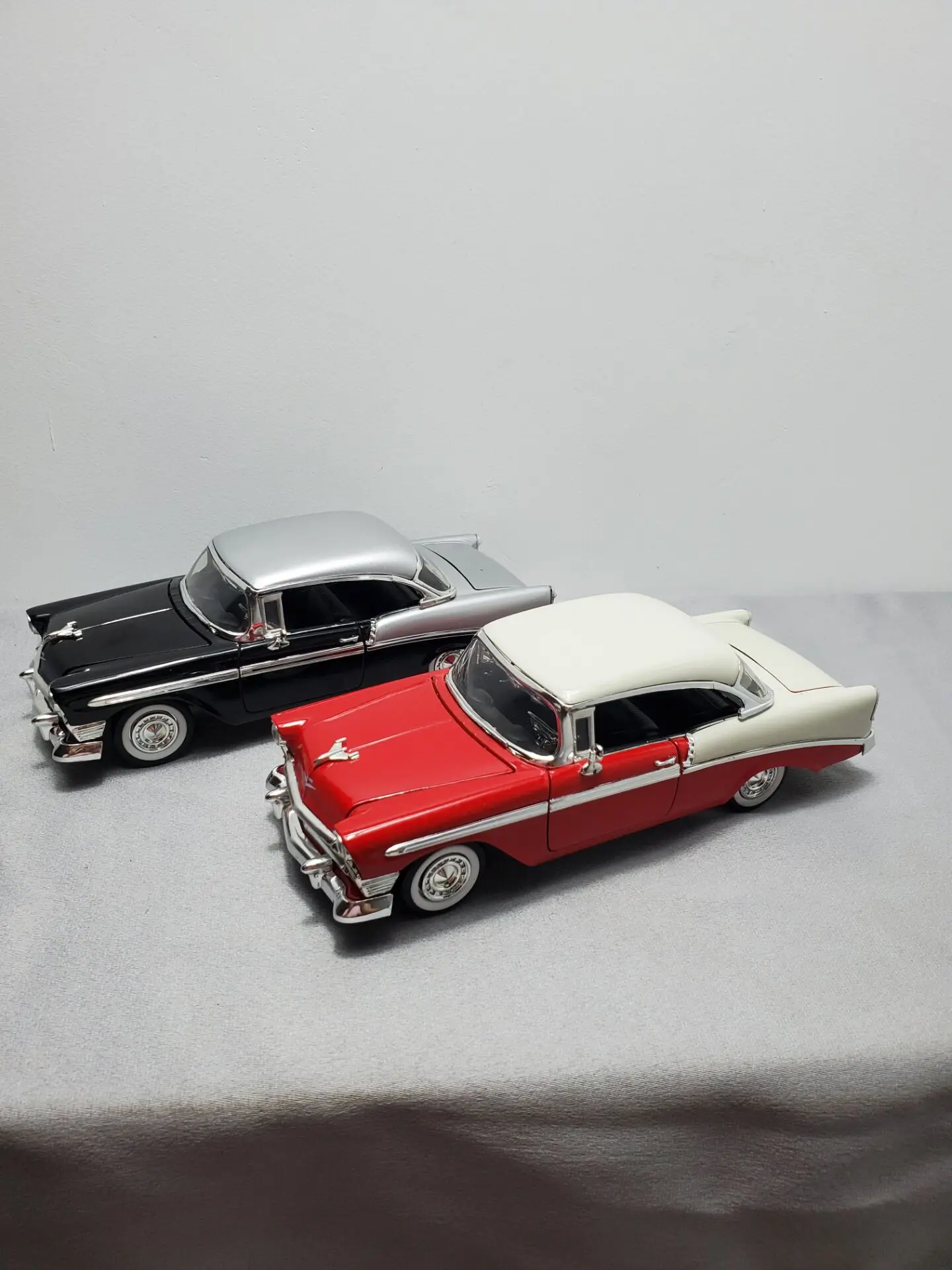 1:24 Retro simulation Classics chevy 1956 CHEVROLET BEL AIR Diecasts & Toy Vehicles model cars adult collection