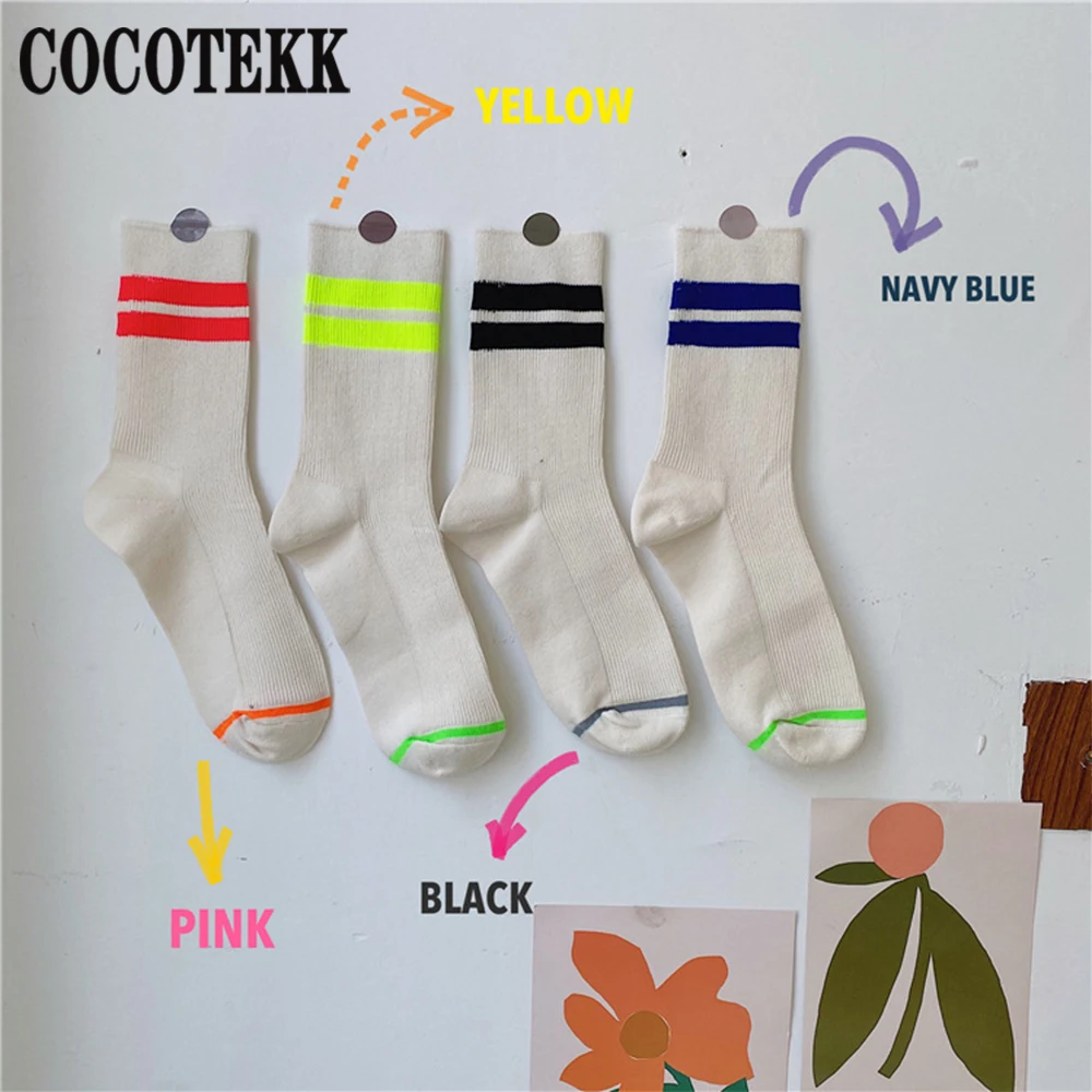 New Arrival Hot Stylish Pure Color Classic Stripes Casual Neon Women Socks Harajuku Fluorescence Green Short Cotton Socks Couple