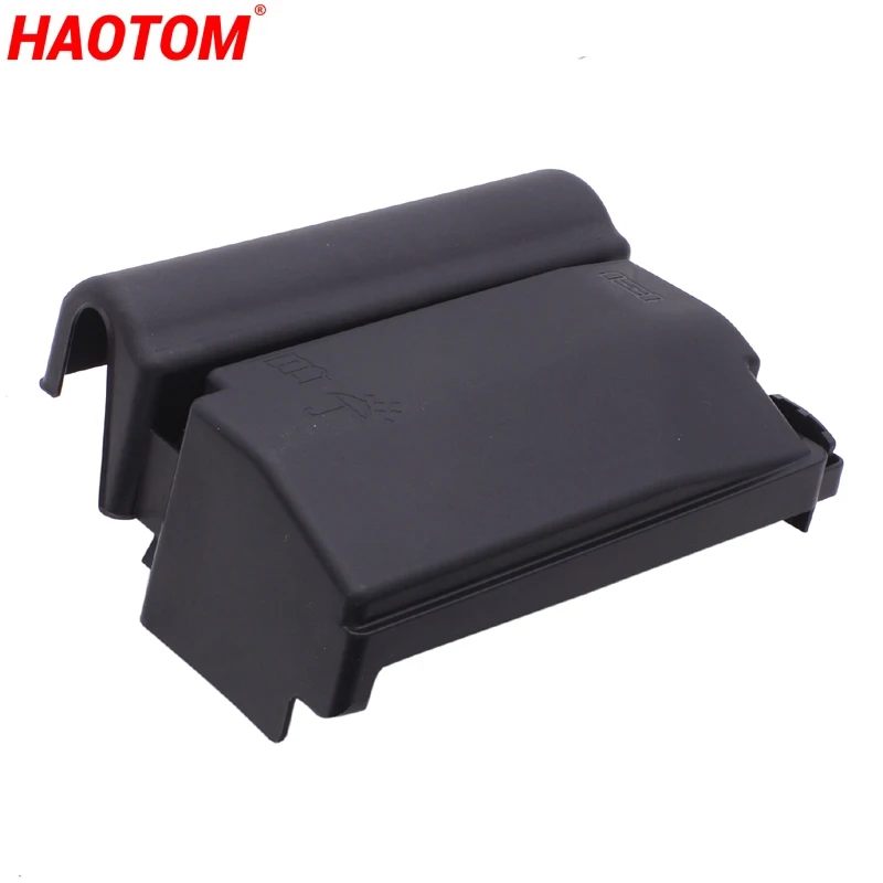 Car Engine Compartm…