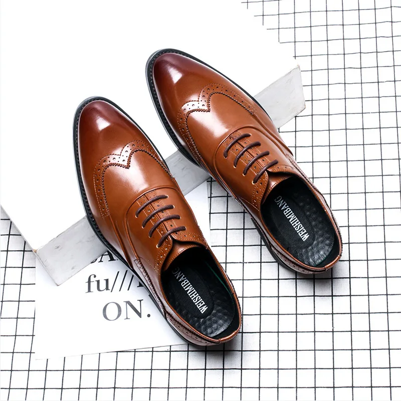 

italian brand designer mens casual wedding party dress cow leather brogue shoes carved bullock shoe gentleman sneakers sapatos