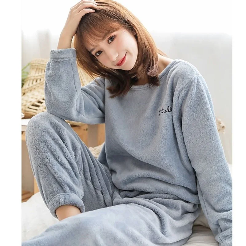 Winter Women Pajamas Set Warm Flannel Pajamas Thick Female Sleepwear Suit Ladies Pyjamas Home Clothing mujer Leisure