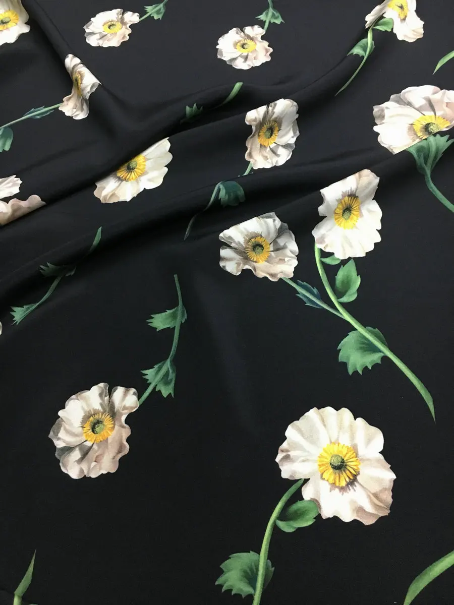 Elegant poppies print black bottom heavy crepe stretch digital printing fabric cloth natural mulberry silk haute couture fabrics