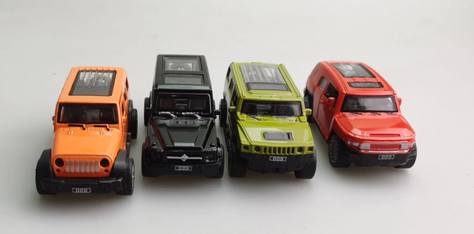 Original verpackung 1:64 legierung ziehen zurück off-road auto spielzeug, high-simulation 4-teiliges set spielzeug, kinder geschenk, freies verschiffen