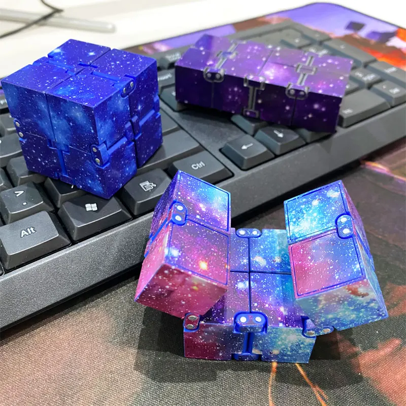 Cubo de metal anti estresse brinquedos fidget fácil jogar girador de mão escritório flip cúbico aliviar o estresse brinquedos para crianças adultos autismo presente