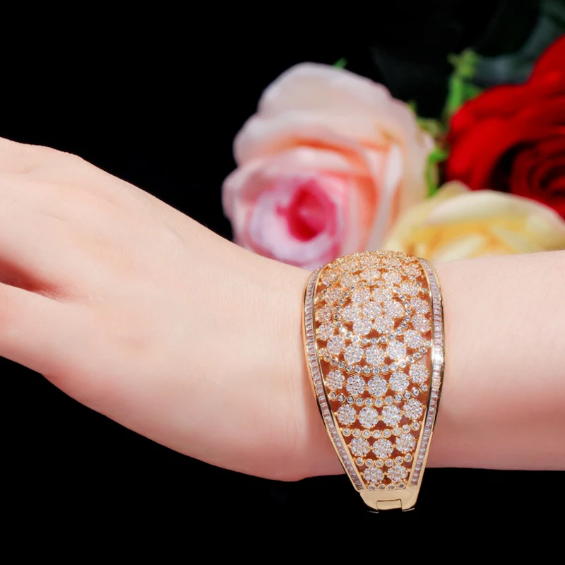 Pera Luxury Statement Hollow Out Design CZ Paved Indian Gold Color Super Big Width BangleS for Women Wedding Bridal Jewelry Z050