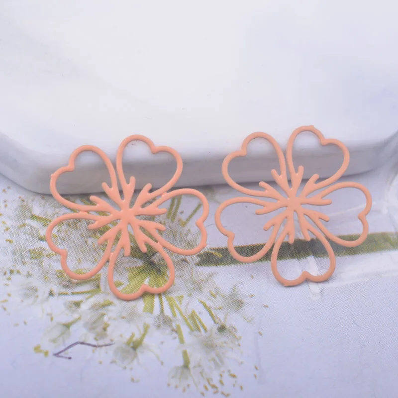 50 Stück AC12177 17mm Messing-Blumen-Abstandshalter-Anhänger Schmuckdekoration – Detail 10