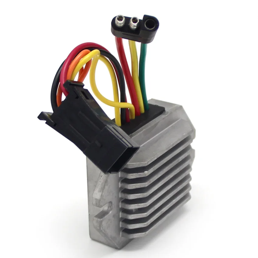 

Motorcycle Rectifier Voltage Regulator For Polaris Moto 600 800 Indy Voyager SP Pro RMK Rush Pro-R Switchback lAdventure 144 155