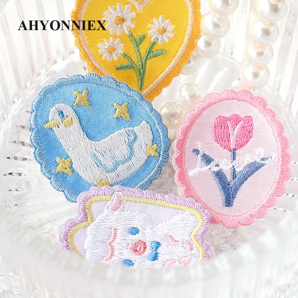 AHYONNIEX Sweet Embroidered Daisies Patches Iron On Or Sew Fabric Sticker For Clothes Cute Dark Sheep Patches Appliques DIY