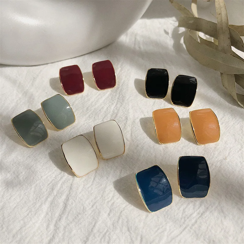 Stylishly Luxurious 6 Color Square Enamel Korean Non Pierced Clip on Earrings for Elegant Women Simple Female Ear Clips Jewelry