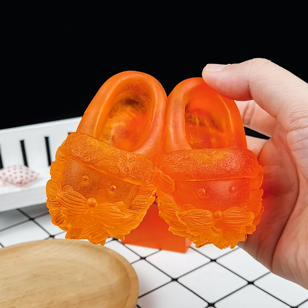 

QT0447 Candle Mold Homemade DIY Christmas 3D Lion Head Shoes Clay Resin Moulds Baby Shoes Silicone Moulds PRZY